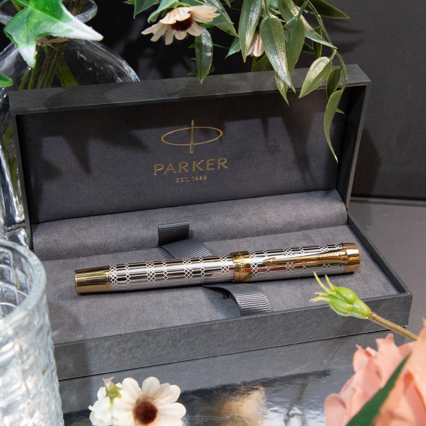 PARKER パーカー 万年筆 スペシャルエディション デュオフォールド クイーンズ プラチナジュビリー
