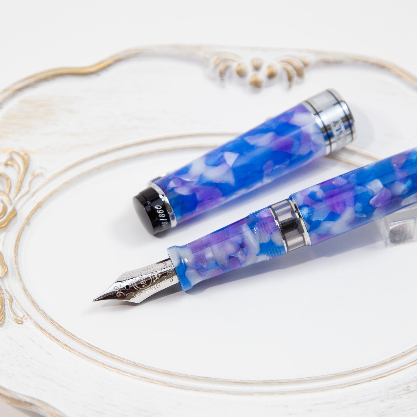 AURORA アウロラ 万年筆 カレイドスコーピオ・ルーチェ