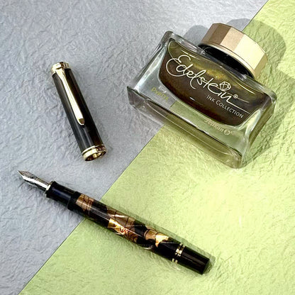 「Pyrite（パイライト）」エーデルシュタイン インク・オブ・ザ・イヤー 2026 50ml