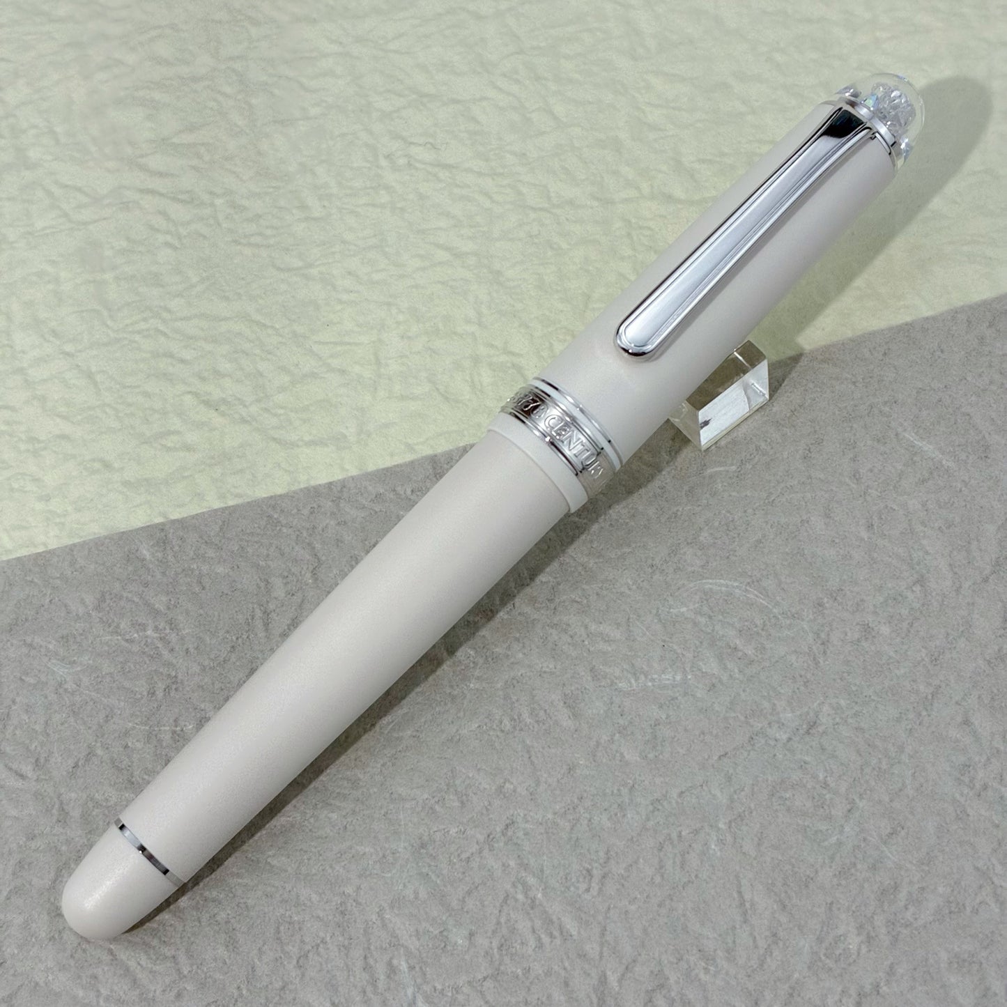 シェイプ・オブ・ハート イヴォワール