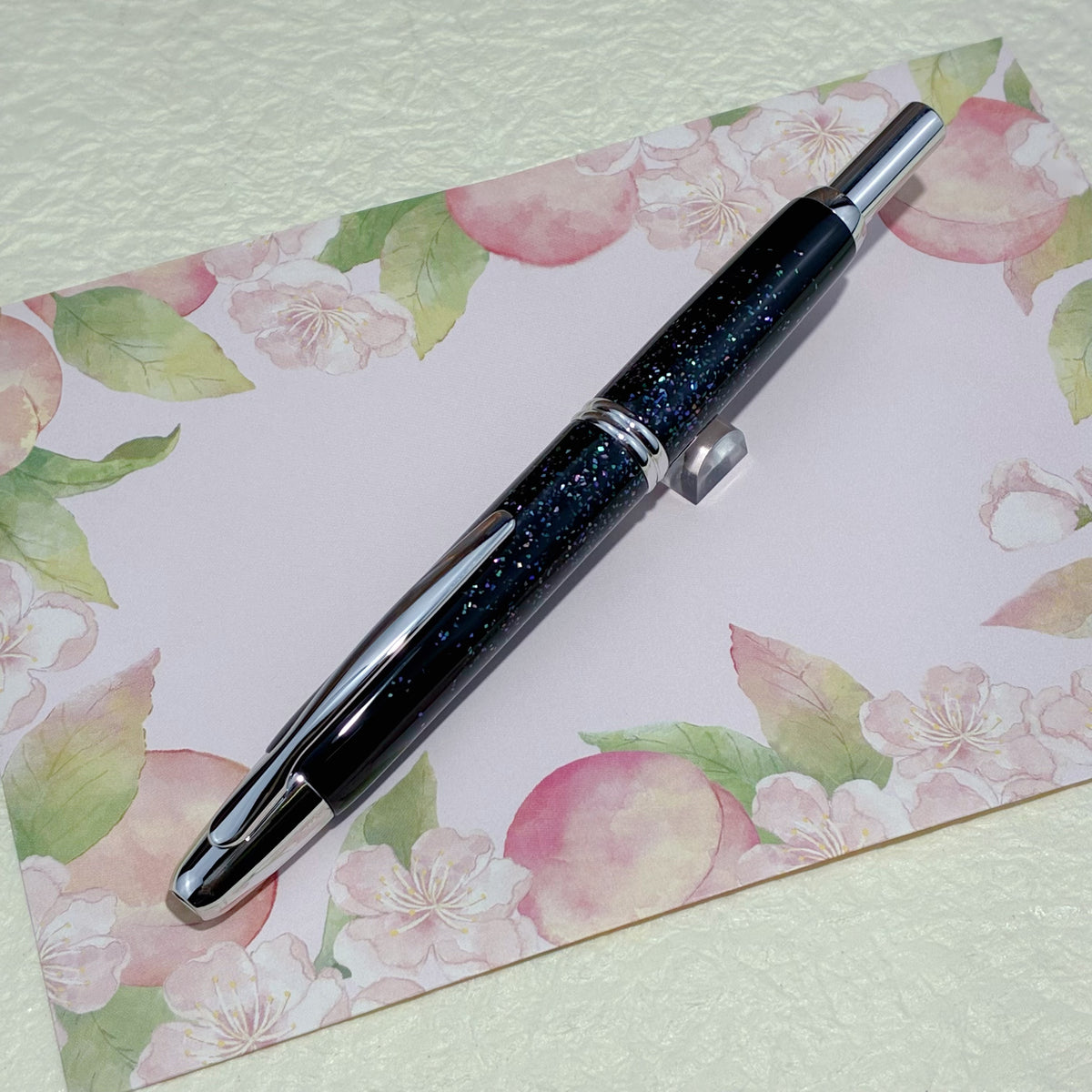 PILOT キャップレス 螺鈿（らでん） ブラック 逆輸入品 – Poesie文具